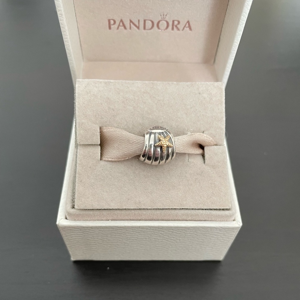 Pandora Seashell Charm with 14k